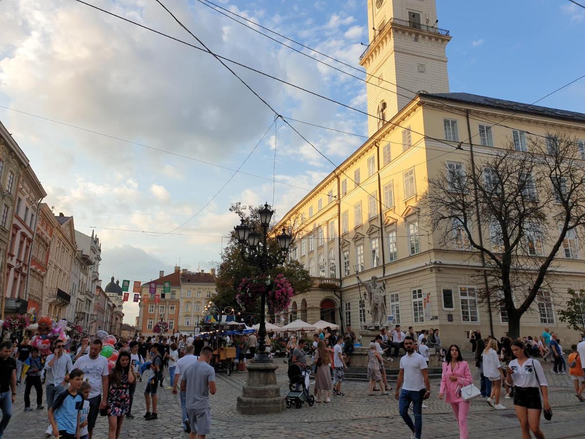 Cozy Apartment, 5mins To Opera Львов