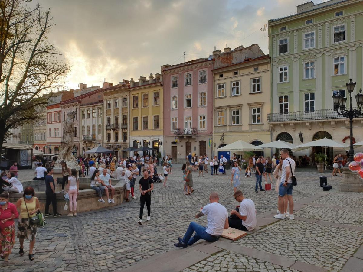 Апартаменты Cozy Apartment, 5mins To Opera Львов