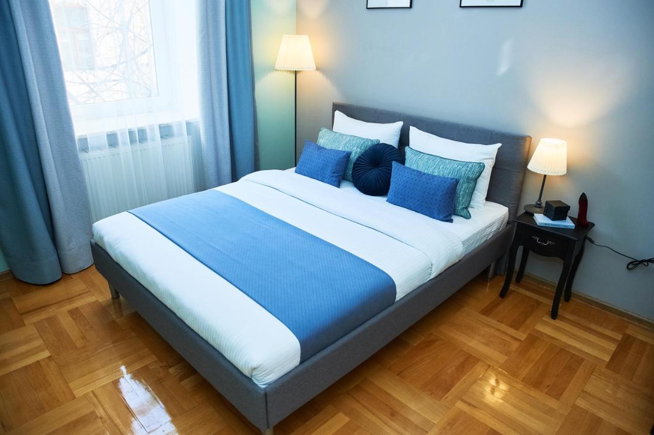 Cozy Apartment, 5mins To Opera Apartment Lviv